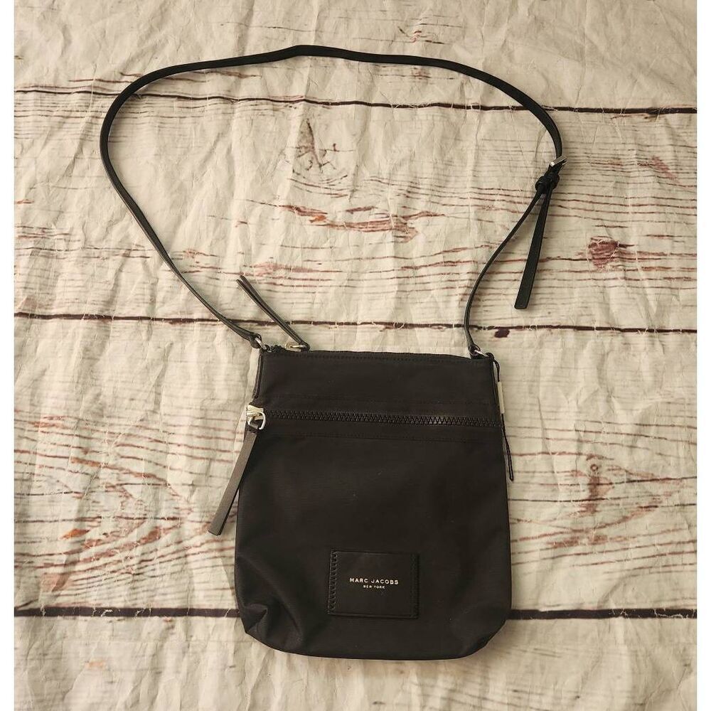 Marc Jacobs Nylon Messenger Crossbody Bag NWOT